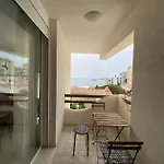 아파트 Sunny Bay