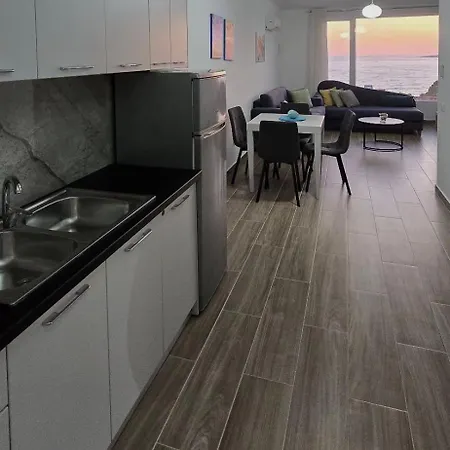 아파트 Sunny Bay *