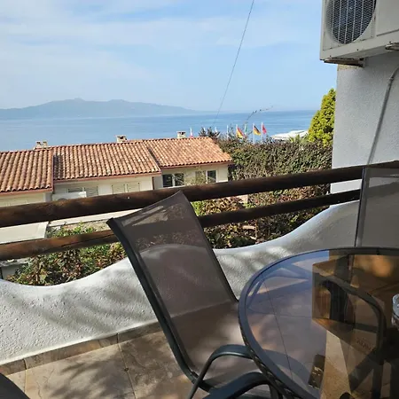Apartment Sunny Bay