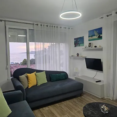 Sunny Bay * Sarandë
