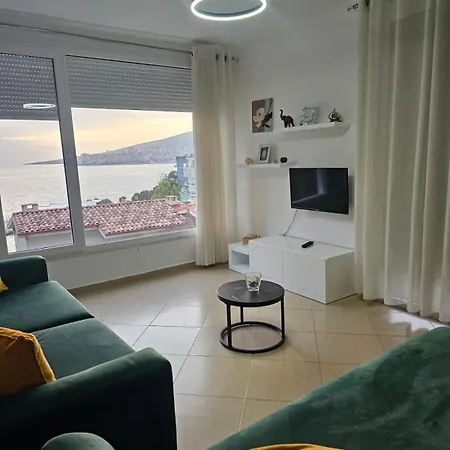 Sunny Bay Apartment Sarandë