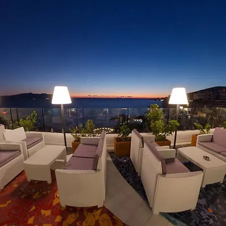 아파트 Sunny Bay Sarandë