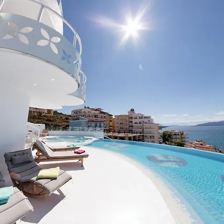 Sunny Bay Σαράντα