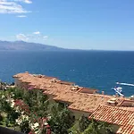 Sunny Bay * Sarande