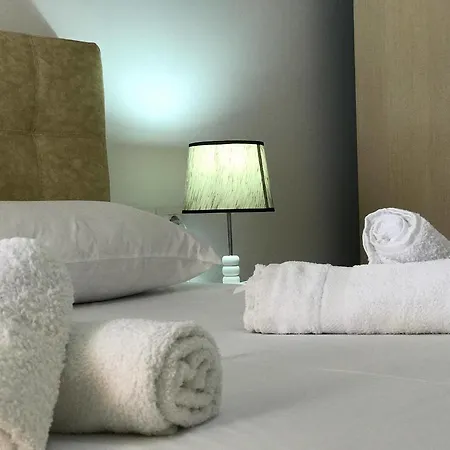 Sunny Bay Apartment Sarande