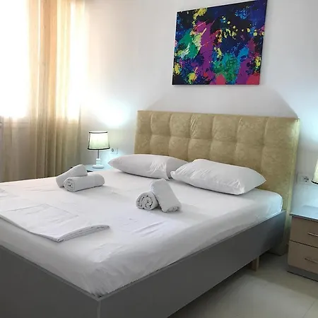 Sunny Bay Apartment Sarande