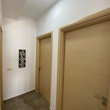 Sunny Bay Apartment