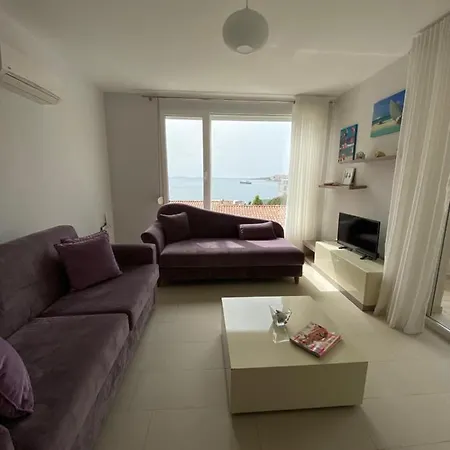 Apartment Sunny Bay