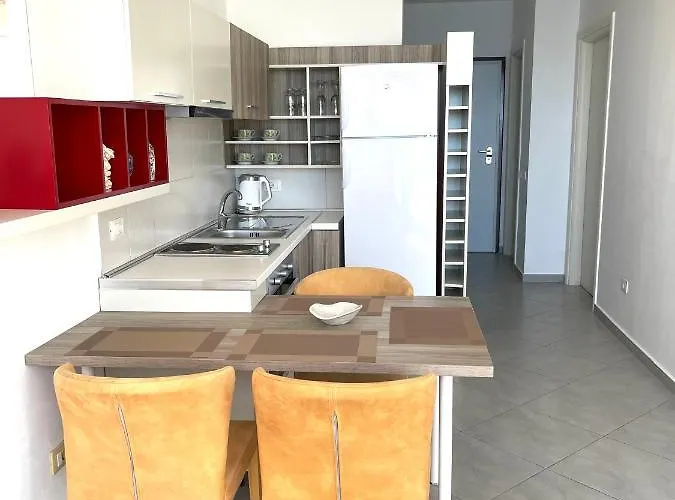 Sunny Bay * Sarandë